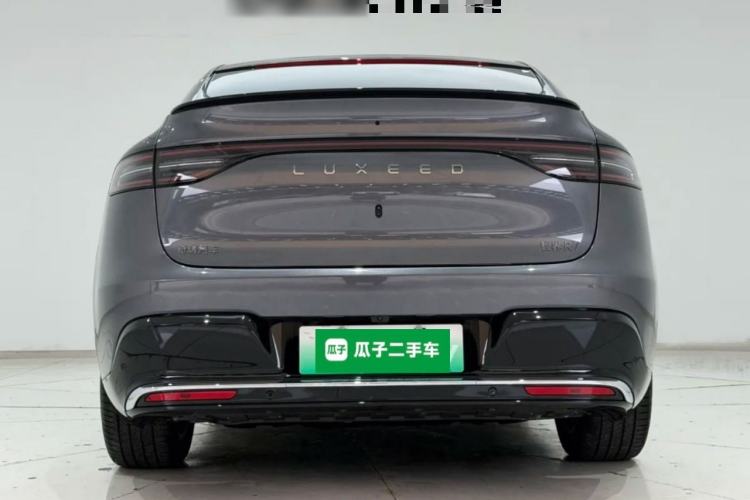 Used Hima Luxeed R7 2026 Model Range-Extending Ultra Rear