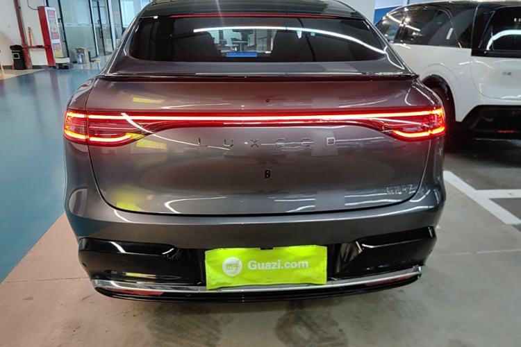Used Hima Luxeed R7 2026 Model Range-Extending Ultra Rear