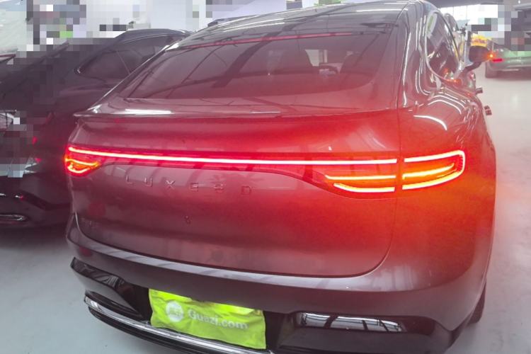 Used Hima Luxeed R7 2026 Model Range-Extending Ultra Rear
