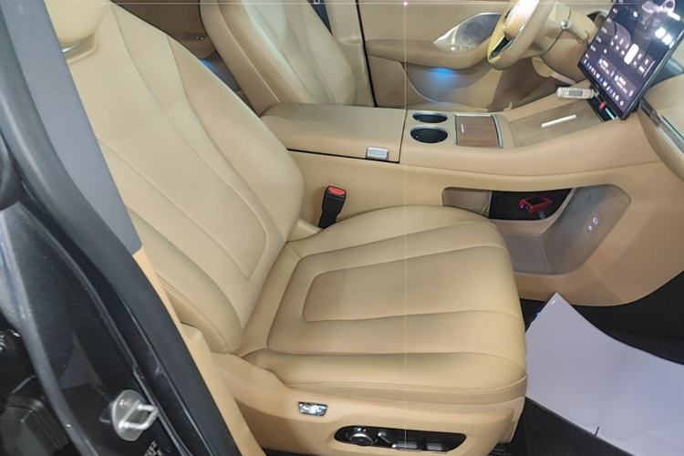 Used Hima Luxeed R7 2026 Model Range-Extending Ultra Right Front Seat