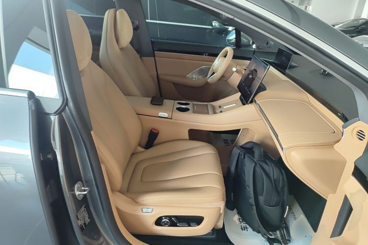 Used Hima Luxeed R7 2026 Model Range-Extending Ultra Right Front Seat