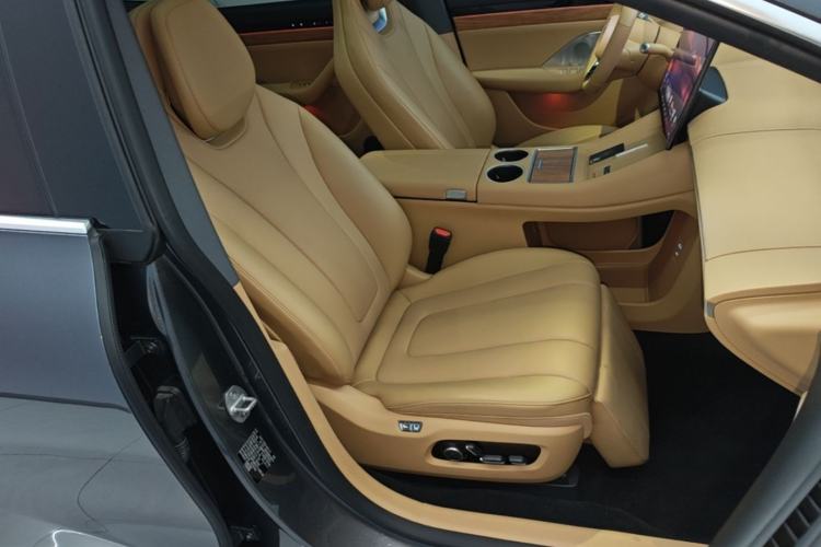 Used Hima Luxeed R7 2026 Model Range-Extending Ultra Right Front Seat