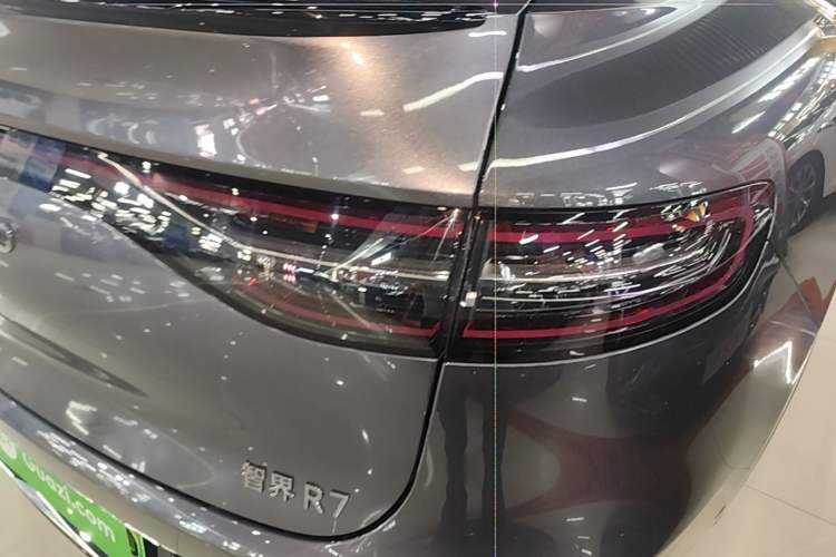 Used Hima Luxeed R7 2026 Model Range-Extending Ultra Right Rear Taillight