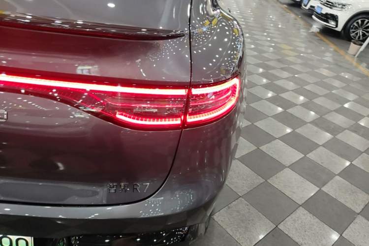 Used Hima Luxeed R7 2026 Model Range-Extending Ultra Right Rear Taillight