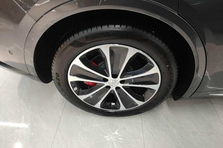 Used Hima Luxeed R7 2026 Model Range-Extending Ultra Right Rear Wheel Hub