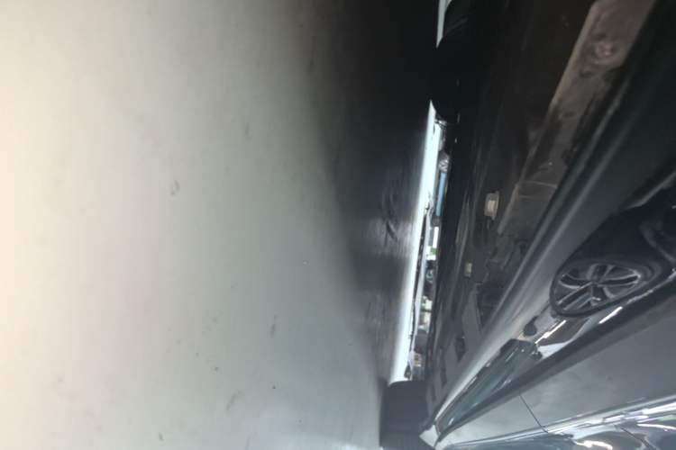 Used Hima Luxeed R7 2026 Model Range-Extending Ultra Right Side Sill