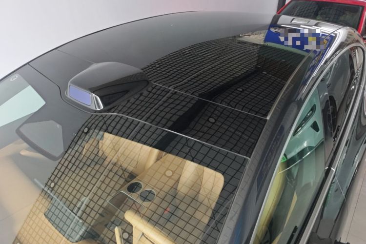Used Hima Luxeed R7 2026 Model Range-Extending Ultra Roof