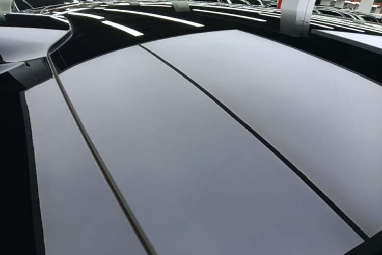 Used Hima Luxeed R7 2026 Model Range-Extending Ultra Roof