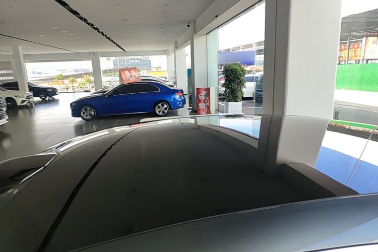 Used Hima Luxeed R7 2026 Model Range-Extending Ultra Roof
