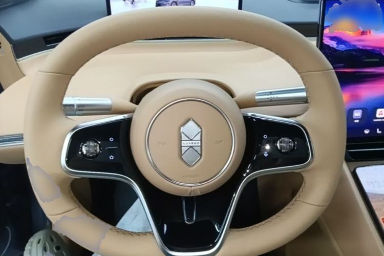 Used Hima Luxeed R7 2026 Model Range-Extending Ultra Steering Wheel