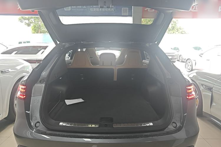 Used Hima Luxeed R7 2026 Model Pure Electric Max+ (896-line LiDAR) Trunk