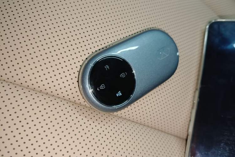 Used Hima Luxeed R7 2026 Model Range-Extending Ultra Vehicle Key