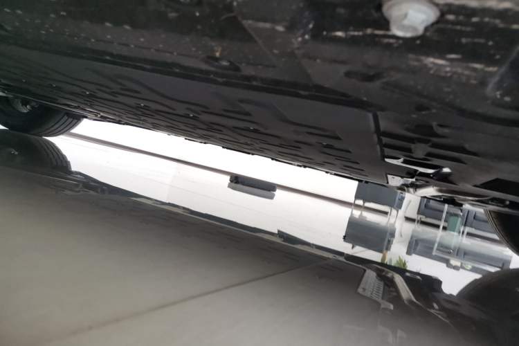 Used Hima Luxeed R7 2026 Model Range-Extending Max Chassis Front Right