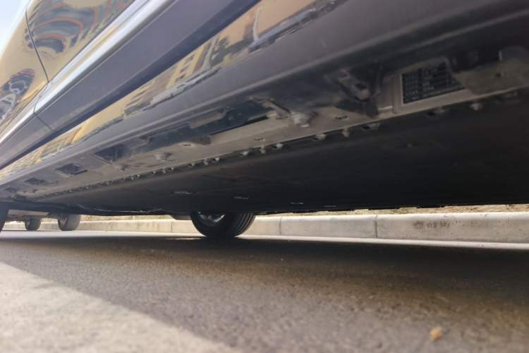 Used Hima Luxeed R7 2026 Model Pure Electric Max+ Chassis Rear Left