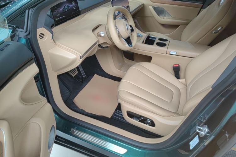 Used Hima Luxeed R7 2026 Model Range-Extending Max+ Driver Seat
