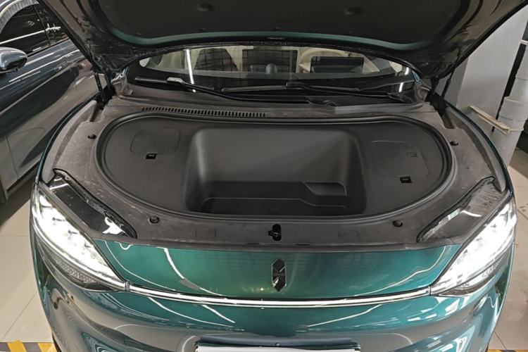 Used Hima Luxeed R7 2026 Model Pure Electric Max+ Engine Bay
