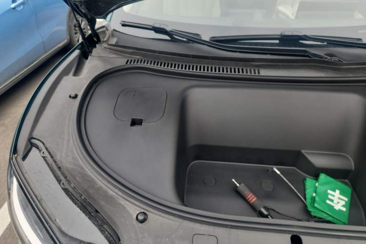 Used Hima Luxeed R7 2026 Model Pure Electric Max+ Engine Bay Right