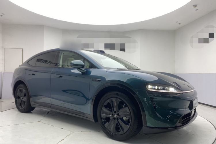 Used Hima Luxeed R7 2026 Model Range-Extending Max Exterior 4