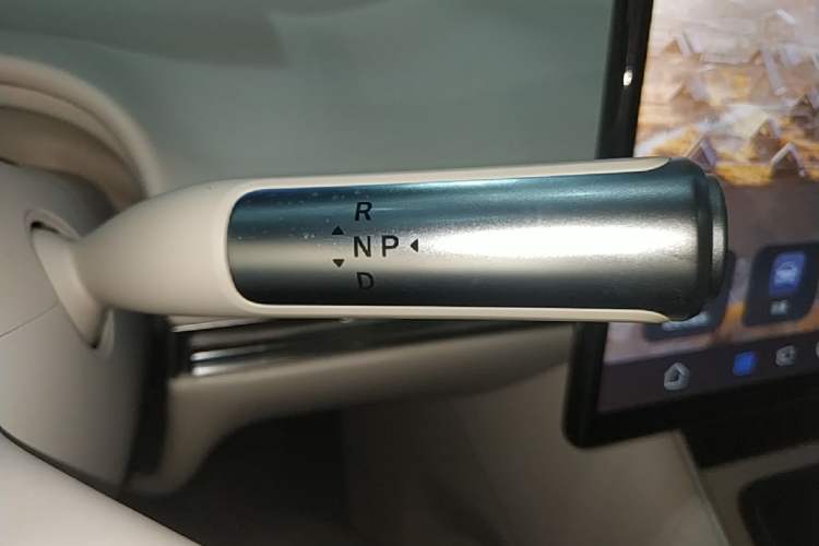 Used Hima Luxeed R7 2026 Model Pure Electric Max+ Gear Lever