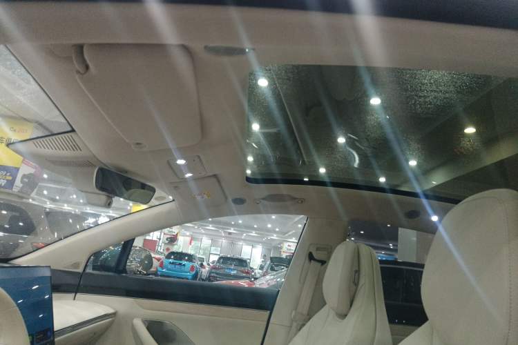 Used Hima Luxeed R7 2026 Model Range-Extending Max Headliner