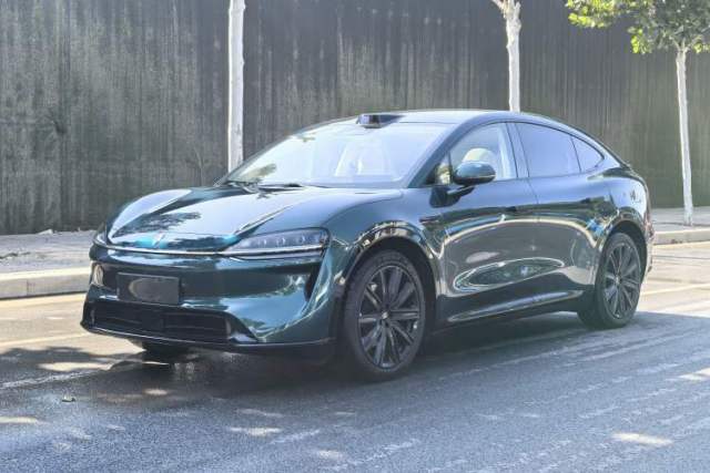 Ojetý Hima Luxeed R7 2026 Model Pure Electric Max+
