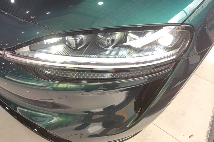 Used Hima Luxeed R7 2026 Model Range-Extending Max+ Left Front Headlight