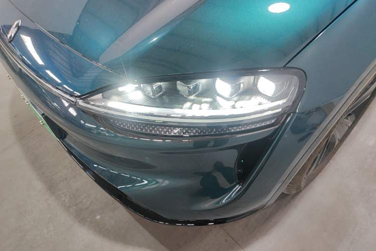 Used Hima Luxeed R7 2026 Model Pure Electric Max+ Left Front Headlight