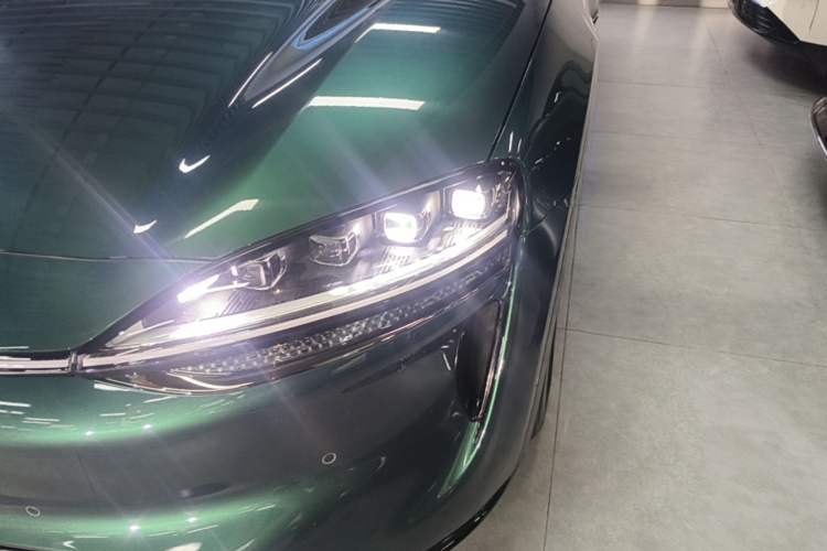 Used Hima Luxeed R7 2026 Model Pure Electric Max+ Left Front Headlight