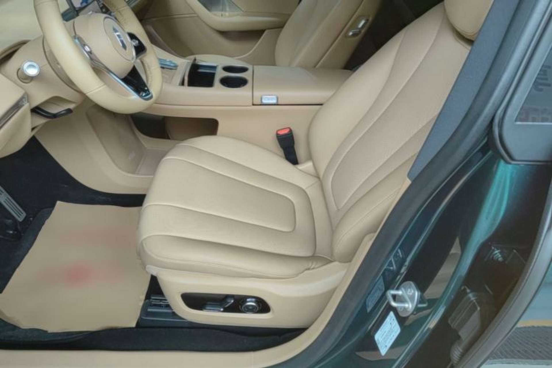 Used Hima Luxeed R7 2026 Model Range-Extending Max+ Left Front Seat
