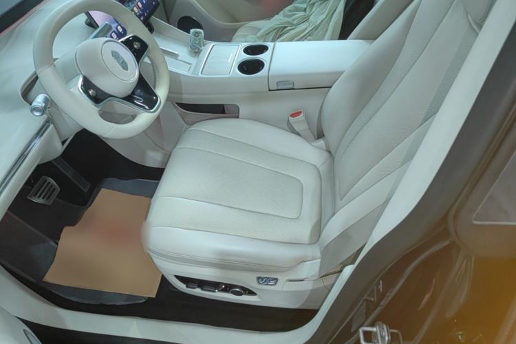 Used Hima Luxeed R7 2026 Model Pure Electric Max+ Left Front Seat