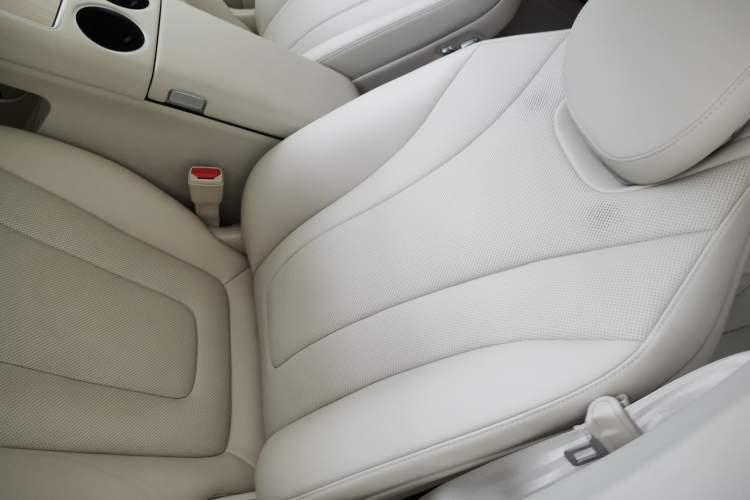 Used Hima Luxeed R7 2026 Model Range-Extending Max Left Front Seat