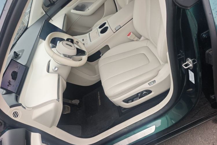 Used Hima Luxeed R7 2026 Model Range-Extending Max Left Front Seat