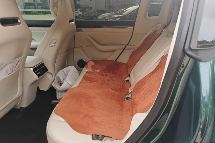 Used Hima Luxeed R7 2026 Model Pure Electric Max+ Left Rear Seat