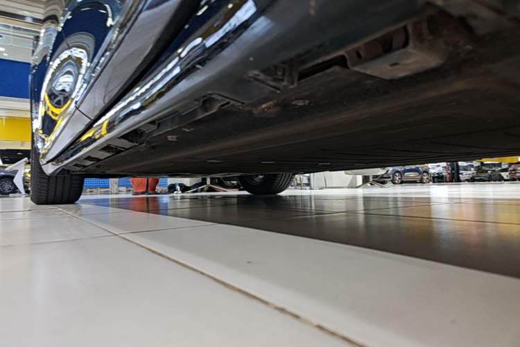 Used Hima Luxeed R7 2026 Model Pure Electric Max Left Side Sill