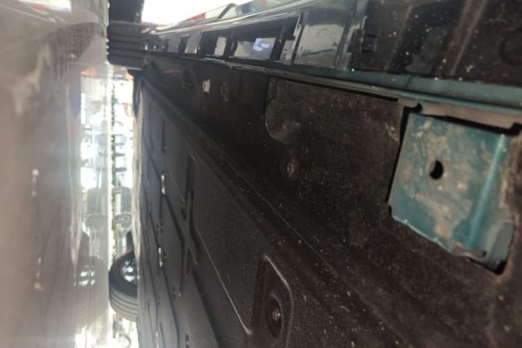 Used Hima Luxeed R7 2026 Model Pure Electric Ultra Left Side Sill