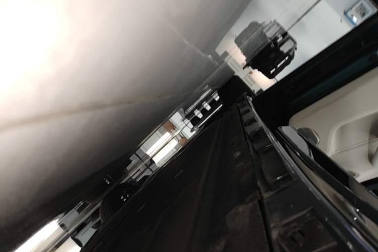 Used Hima Luxeed R7 2026 Model Pure Electric Max+ Left Side Sill
