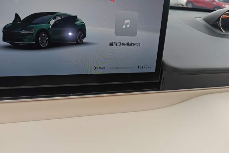 Used Hima Luxeed R7 2026 Model Pure Electric Max+ Odometer Close Up