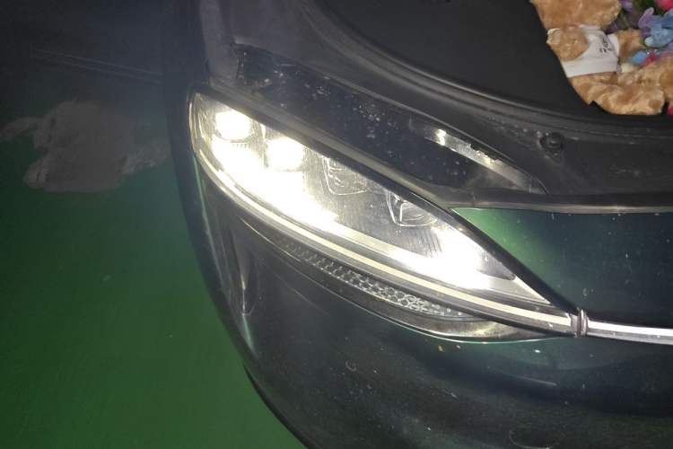 Used Hima Luxeed R7 2026 Model Pure Electric Ultra Right Front Headlight
