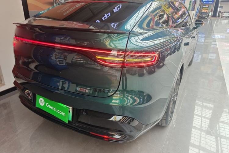 Used Hima Luxeed R7 2026 Model Pure Electric Ultra Right Rear Taillight