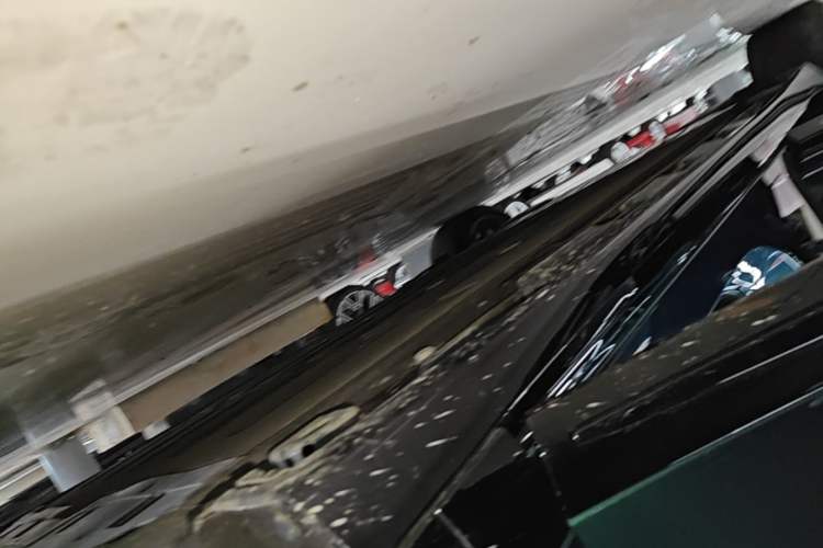 Used Hima Luxeed R7 2026 Model Pure Electric Max+ Right Side Sill