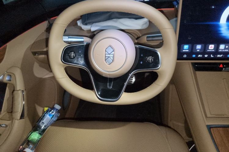 Used Hima Luxeed R7 2026 Model Pure Electric Max+ Steering Wheel