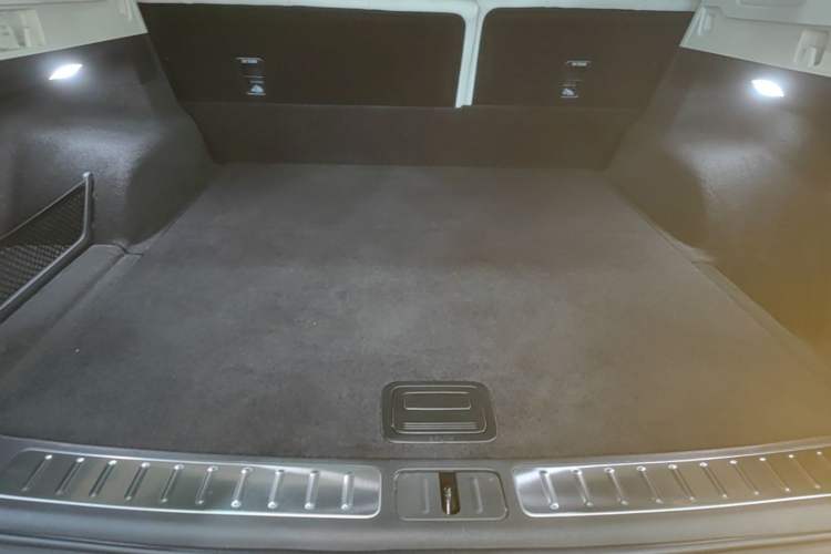 Used Hima Luxeed R7 2026 Model Pure Electric Max+ Trunk
