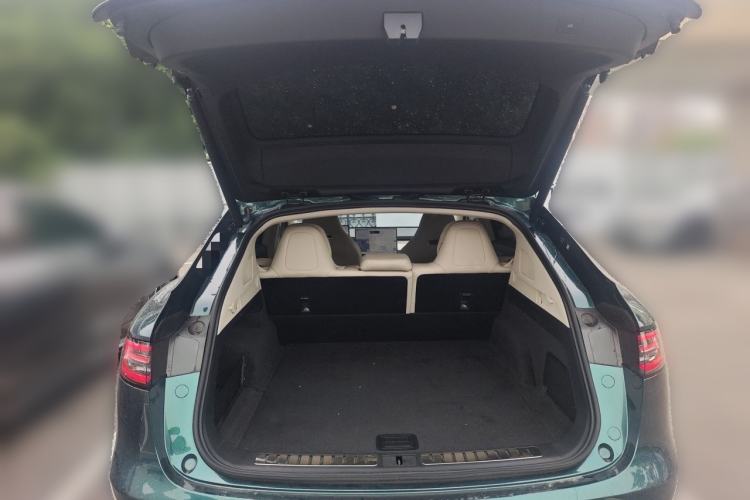 Used Hima Luxeed R7 2026 Model Range-Extending Max Trunk
