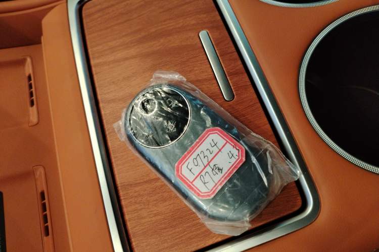 Used Hima Luxeed R7 2026 Model Pure Electric Max+ (896-line LiDAR) Interior 1