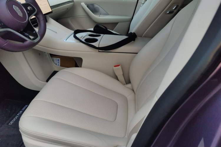 Used Hima Luxeed R7 2026 Model Pure Electric Max Left Front Seat