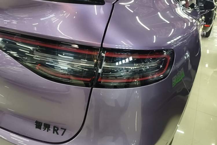 Used Hima Luxeed R7 2026 Model Range-Extending Max Right Rear Taillight