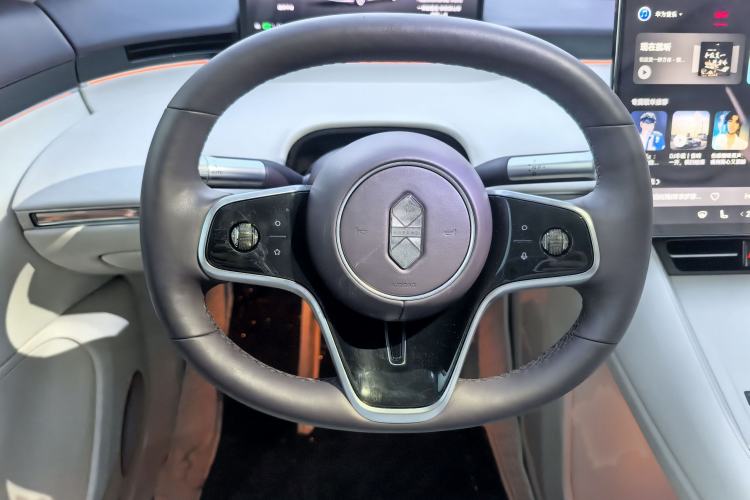 Used Hima Luxeed R7 2026 Model Pure Electric Max+ Steering Wheel