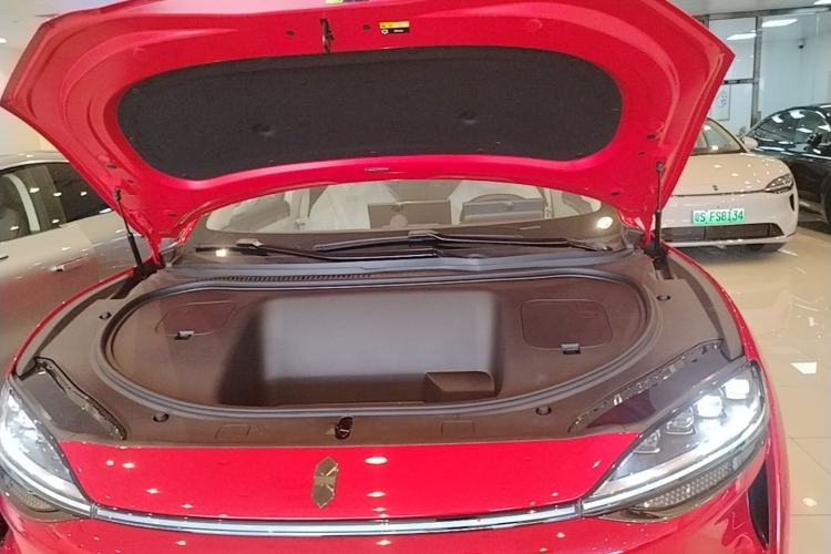 Used Hima Luxeed R7 2026 Model Pure Electric Max+ Engine Bay