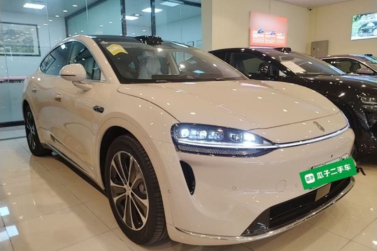 Used Hima Luxeed R7 2026 Model Range-Extending Max+ Exterior 1