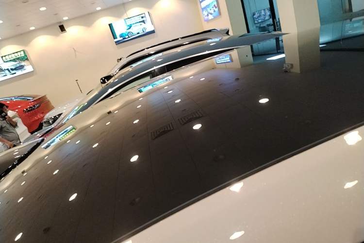Used Hima Luxeed R7 2026 Model Range-Extending Max+ Roof